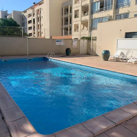 La Palme D'or-12 By Interhome